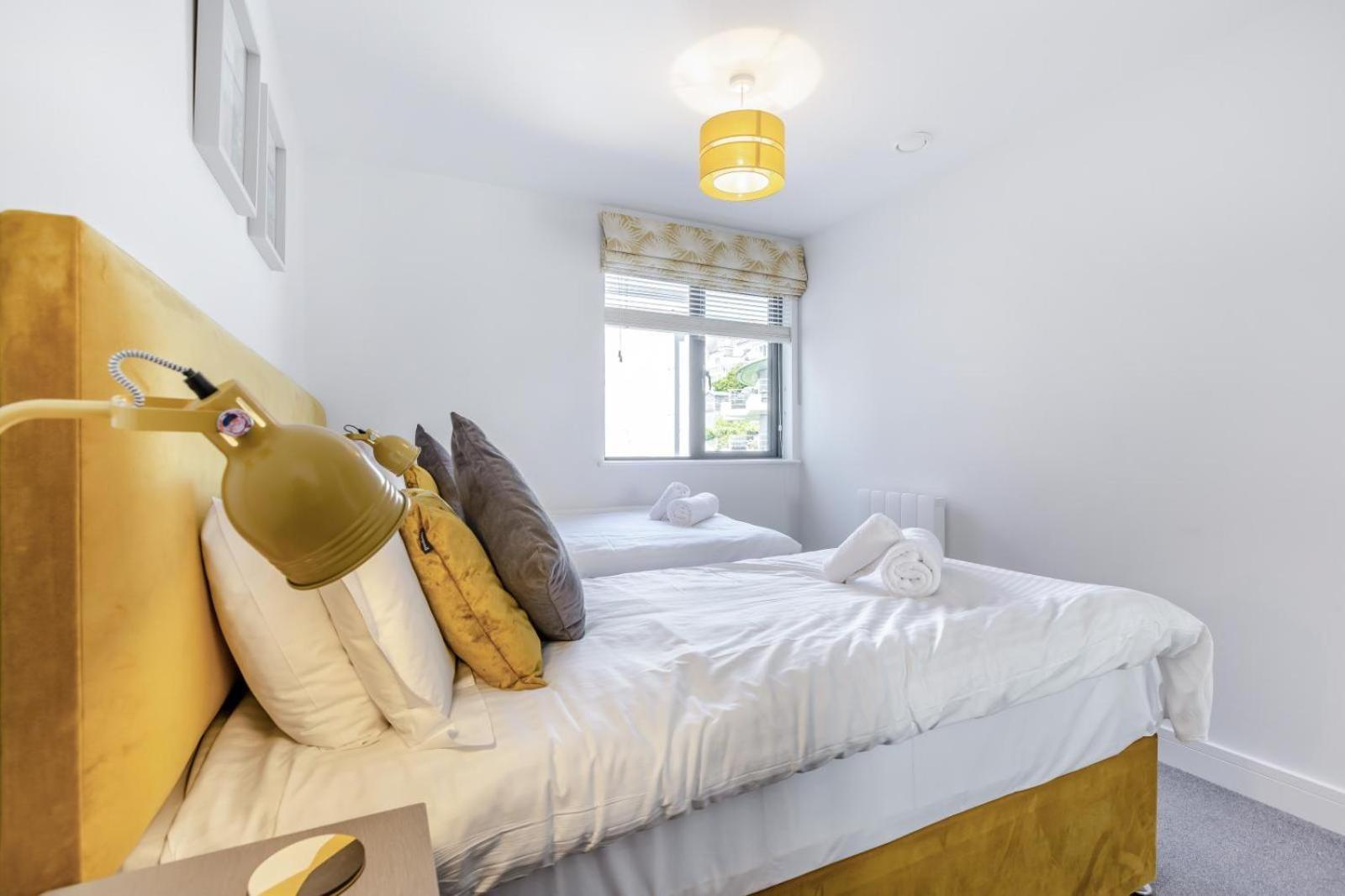 8 Middlecombe - Luxury Apartment At Byron Woolacombe, Only 4 Minute Walk To Woolacombe Beach! Exterior photo